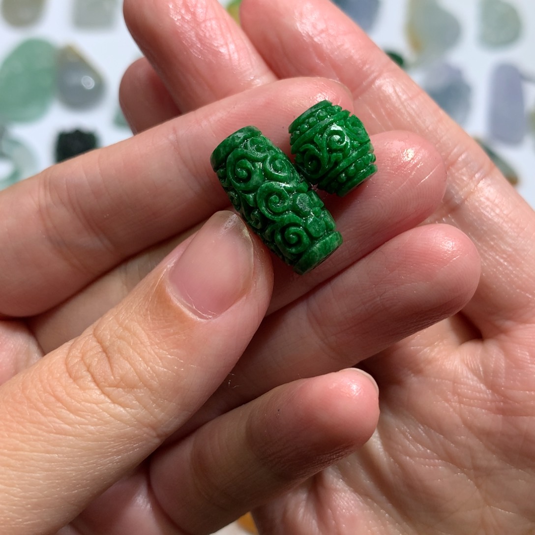 定制翡翠未镶嵌小*木珠子