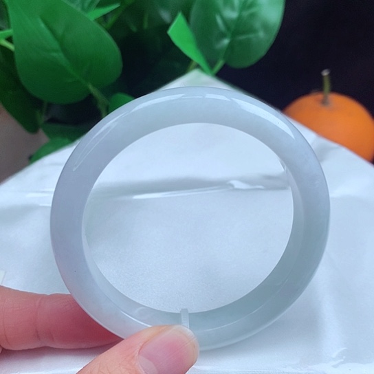 翡翠手镯未镶嵌   正圈56 白月光