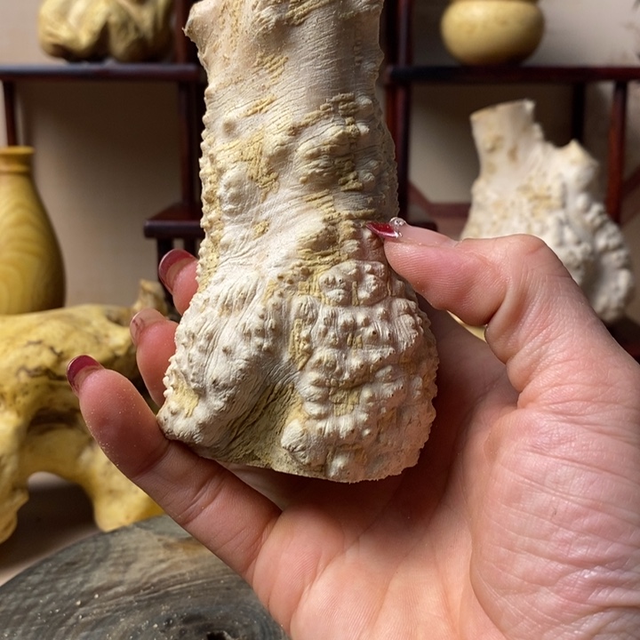 香榧木鸿****)黄杨木手把件