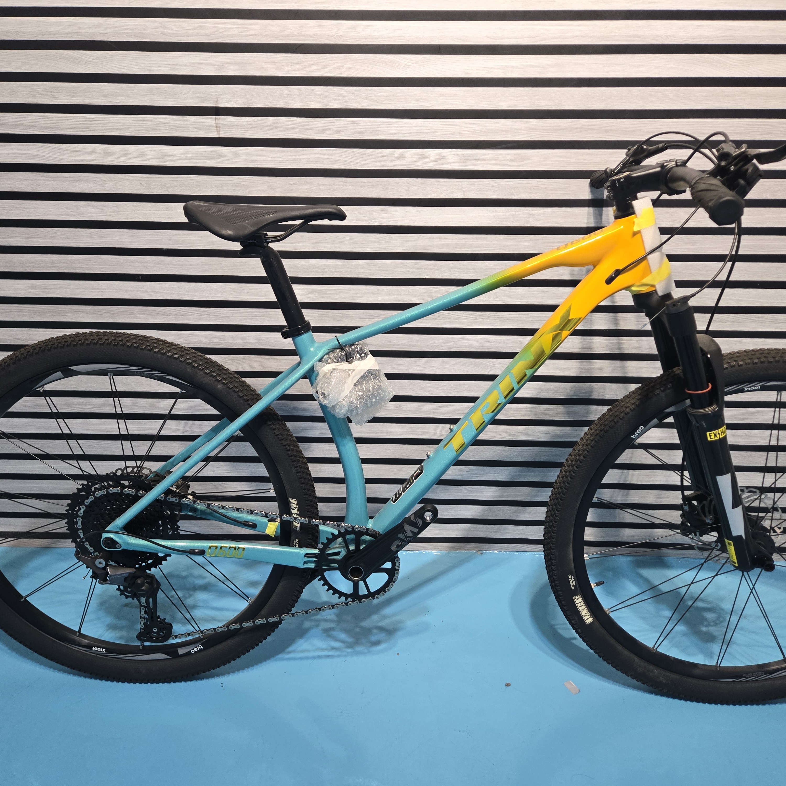 优信优选 Q600 山地车