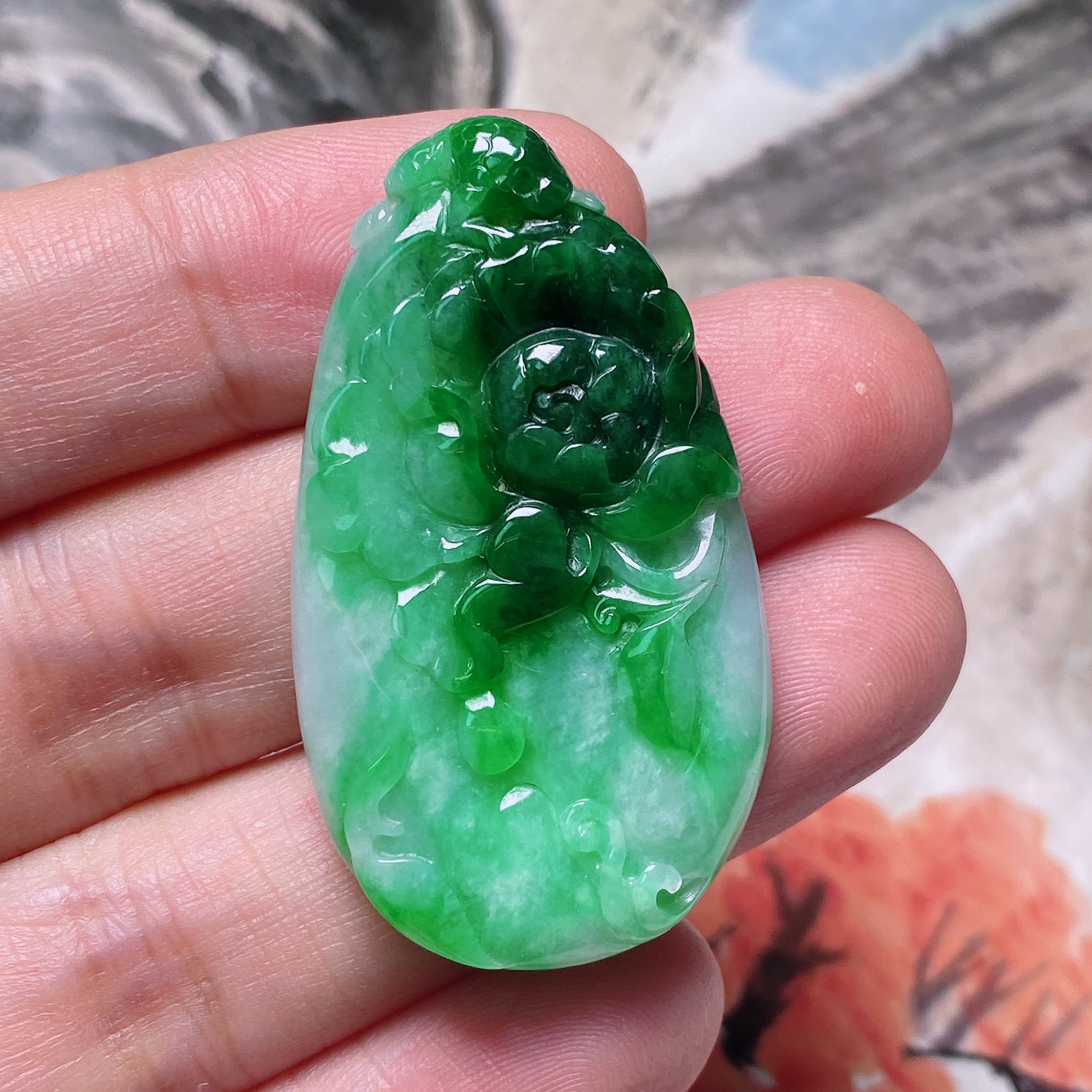 【晓荷】天然缅甸A货翡翠 飘绿挂件