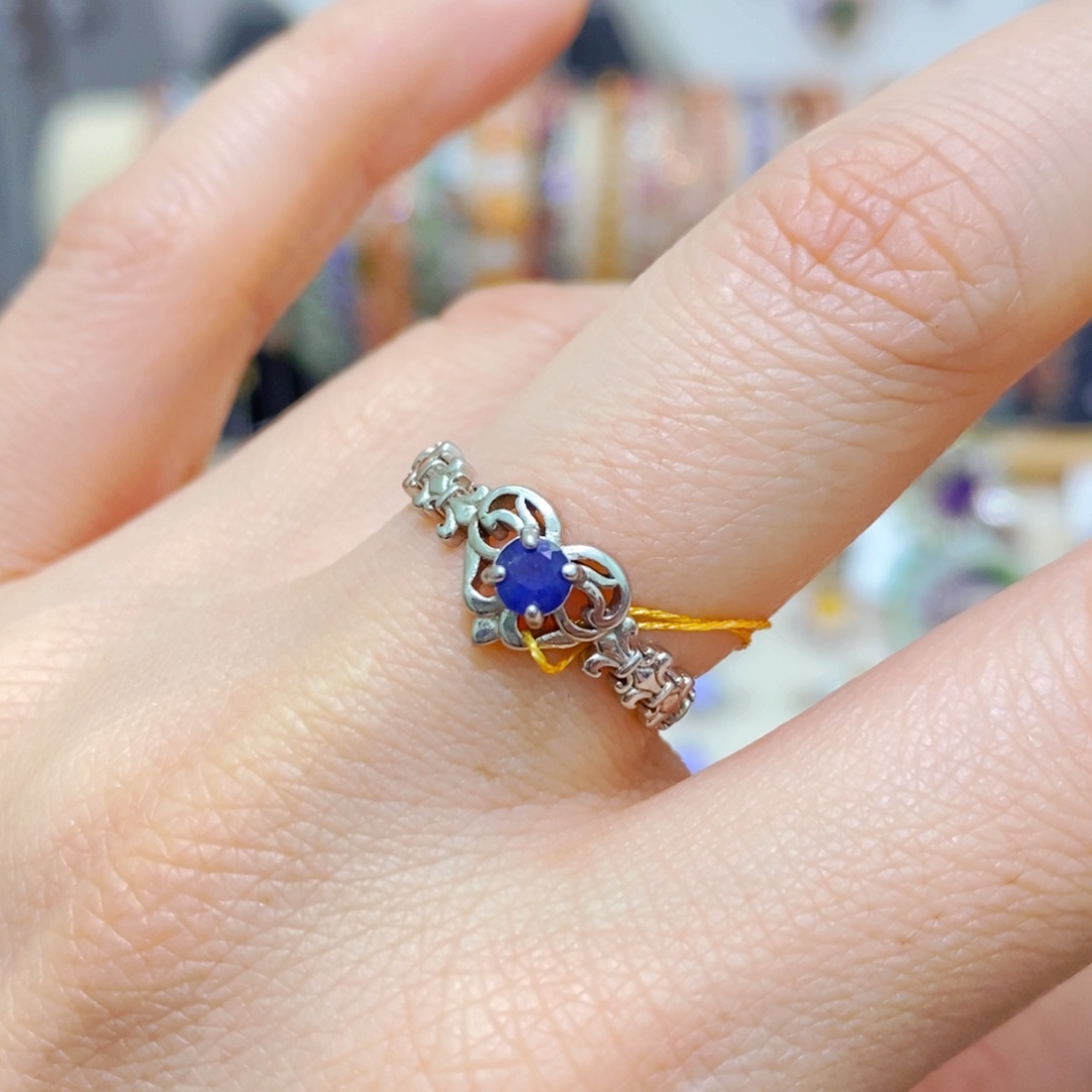 蓝宝石戒指银S925镶嵌