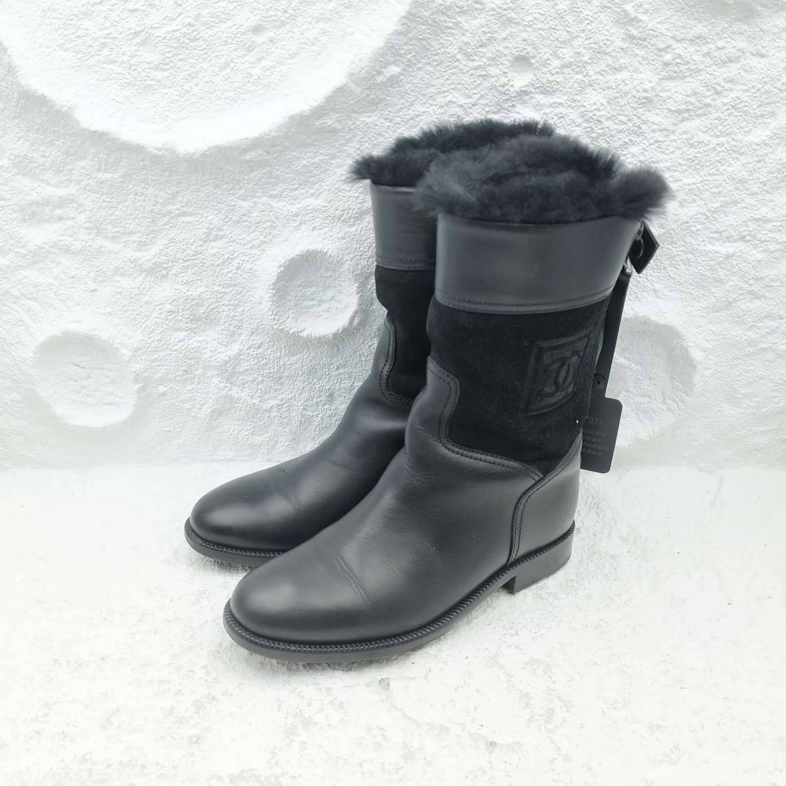 99新 Chanel/香奈儿 CHANEL/香奈儿/35码/加绒短靴/非全新