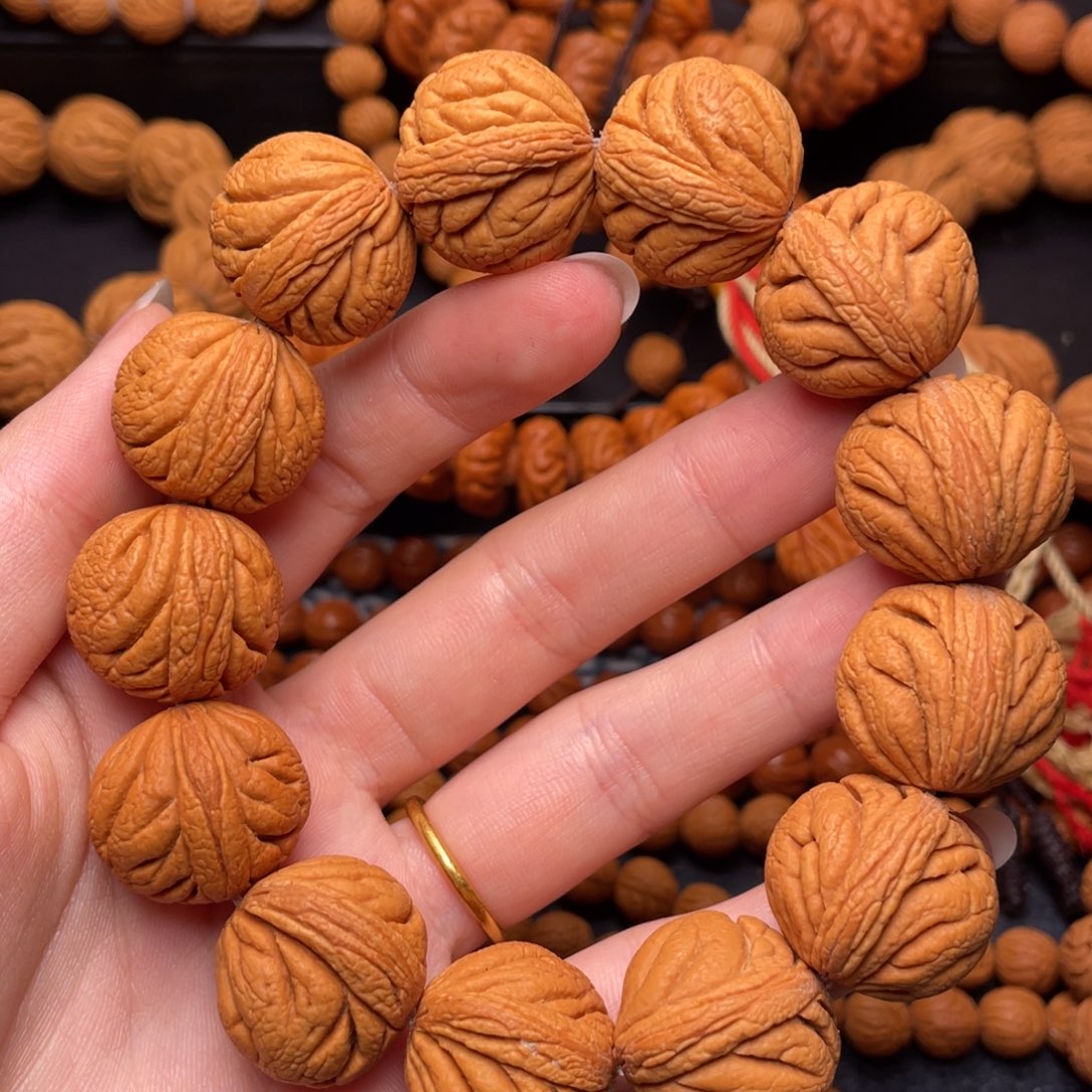 桃核吊坠龙珠22。 