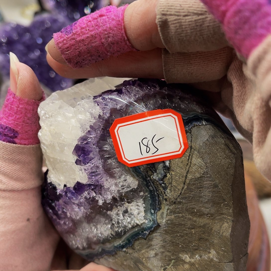 水晶随形摆件未镶嵌