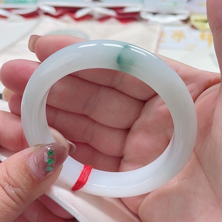 翡翠手镯未镶嵌缅甸翡翠手镯57圈