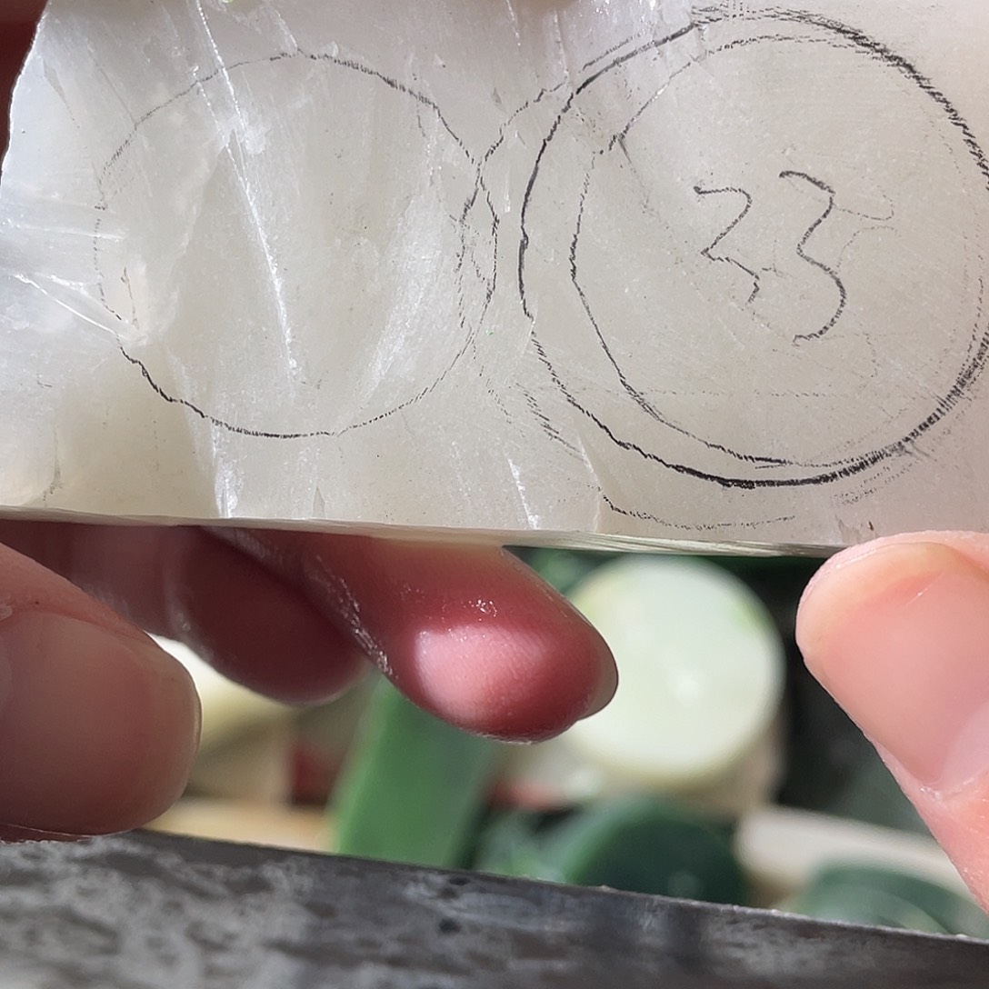 定制和田玉未镶嵌和田玉定制平安扣