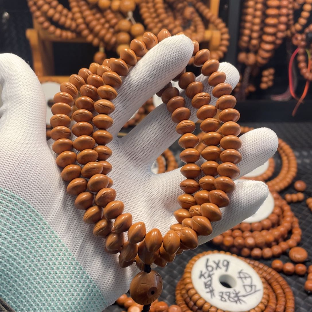 桃核手串秦岭桃核小金豆7➕✖️10.8飞碟108颗