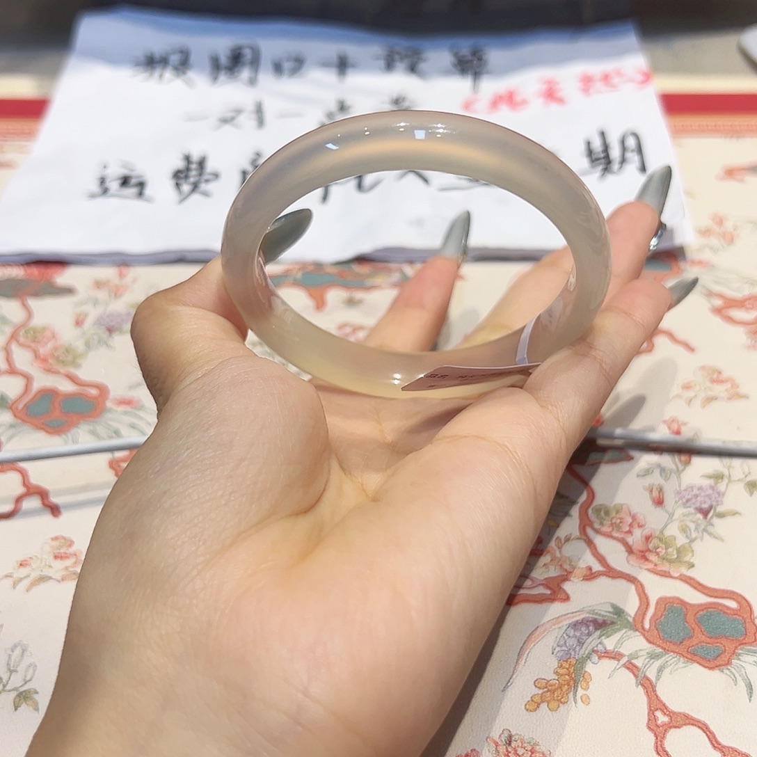 洛****玛瑙/玉髓合金手镯