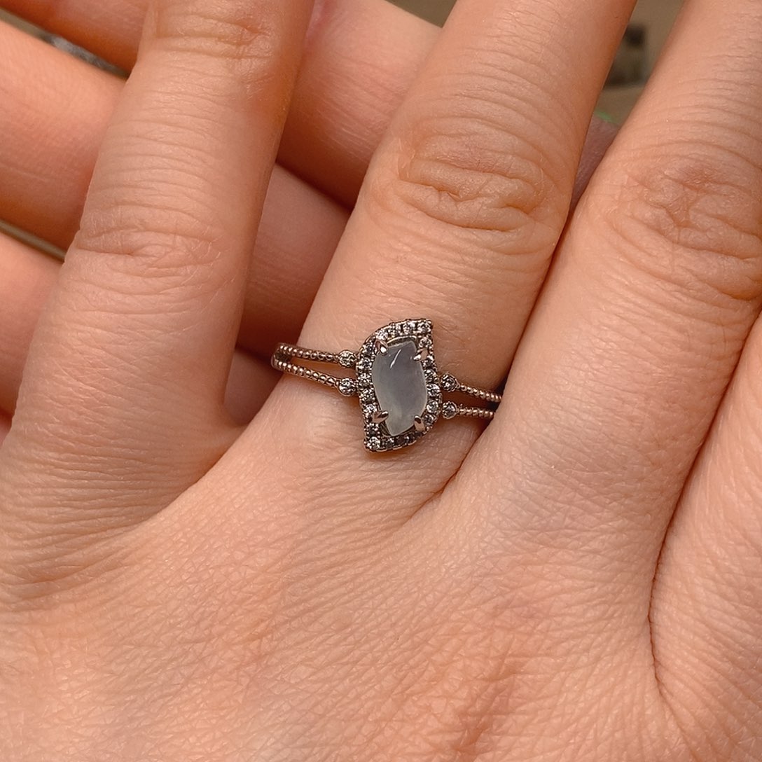 翡翠戒指未镶嵌翡翠蛋面