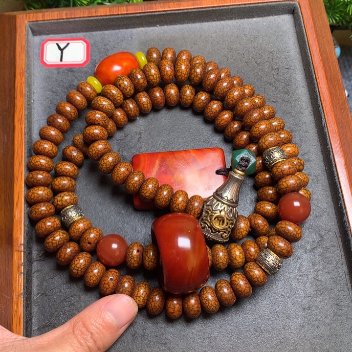 星月菩提吊坠菩提