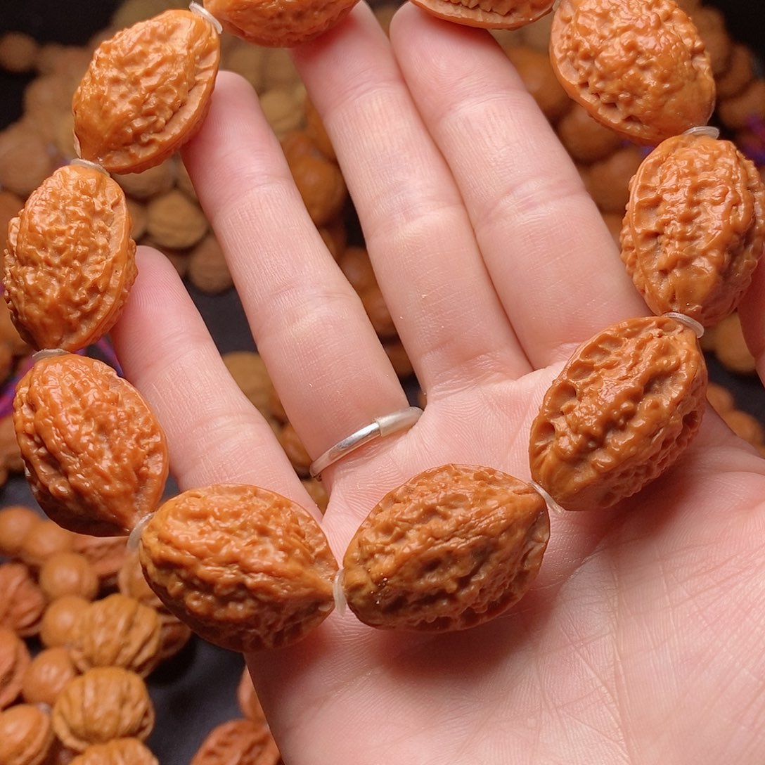 【闪购商品】文玩核桃吊坠绣花鞋21