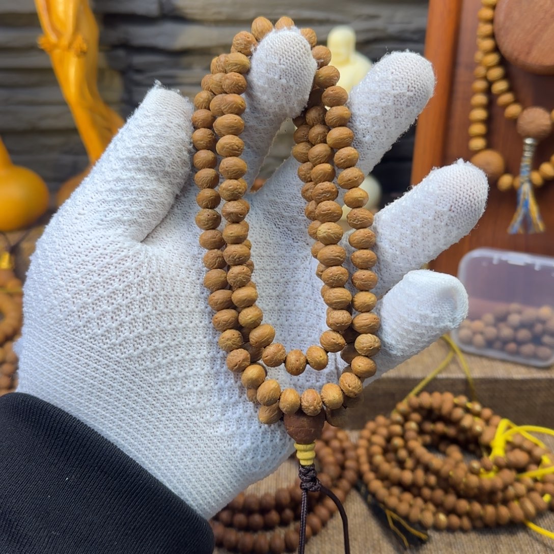 凤眼菩提吊坠飞碟