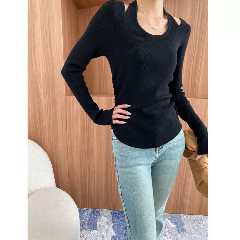 早春新款 气质U领挂脖抽褶收腰修身显瘦针织衫 