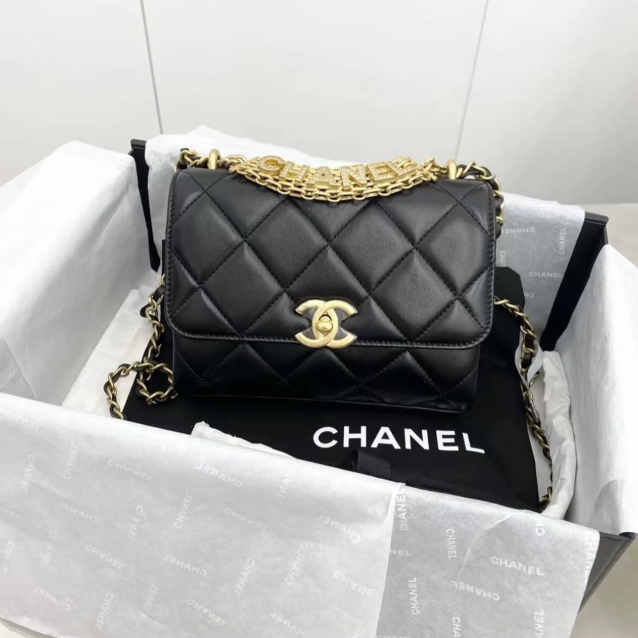 99新 Chanel/香奈儿 艾瑟尔中古/22s黑金水钻字母手提方胖子/hagg