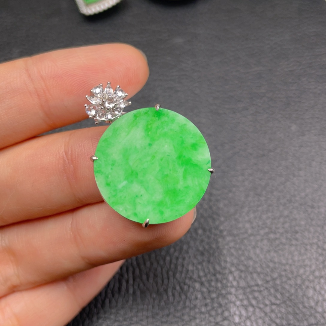 翡翠吊坠(不含链)银S925镶嵌