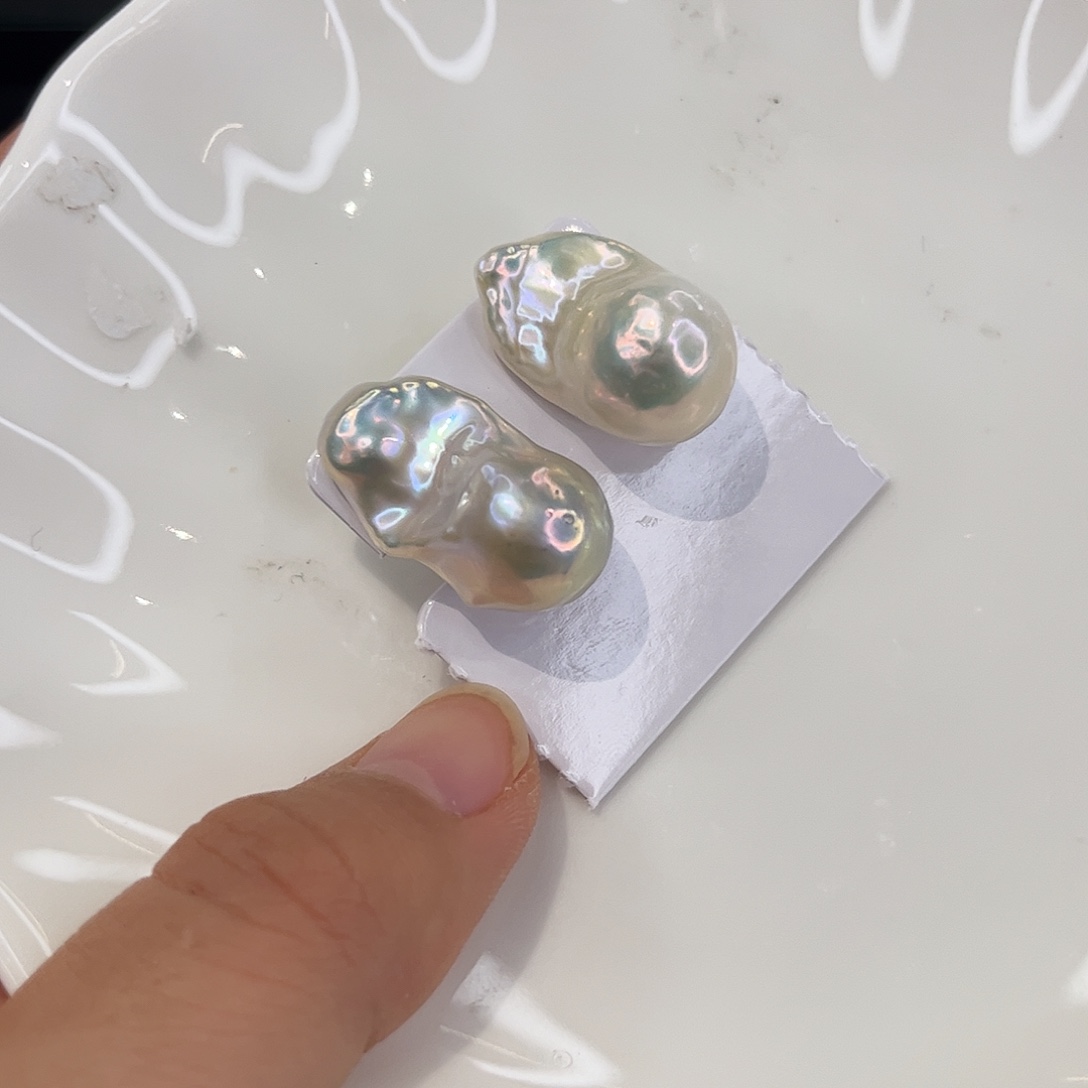 银S925镶嵌耳饰淡水珍珠