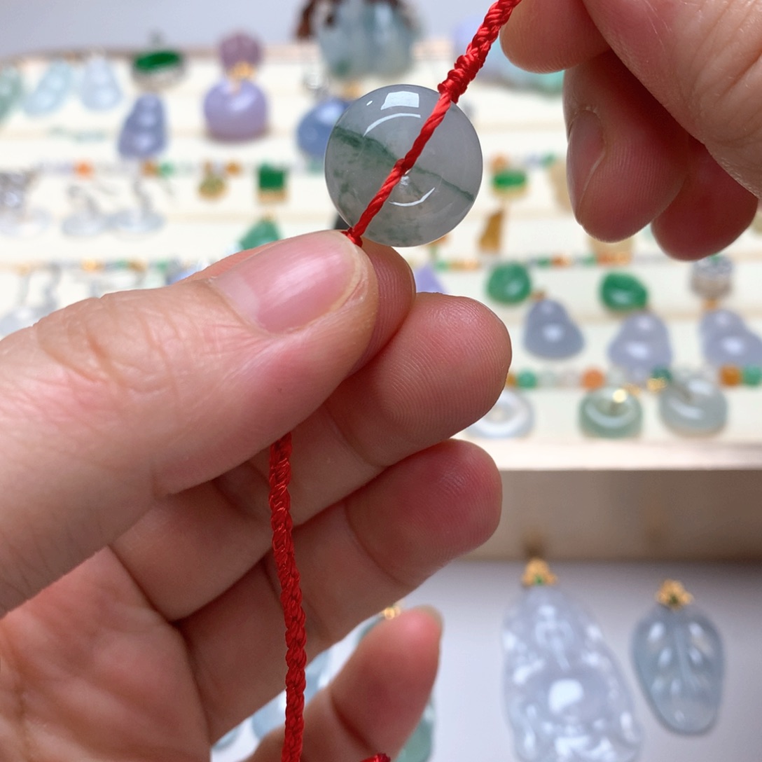 翡翠未镶嵌颈饰翡翠花扣