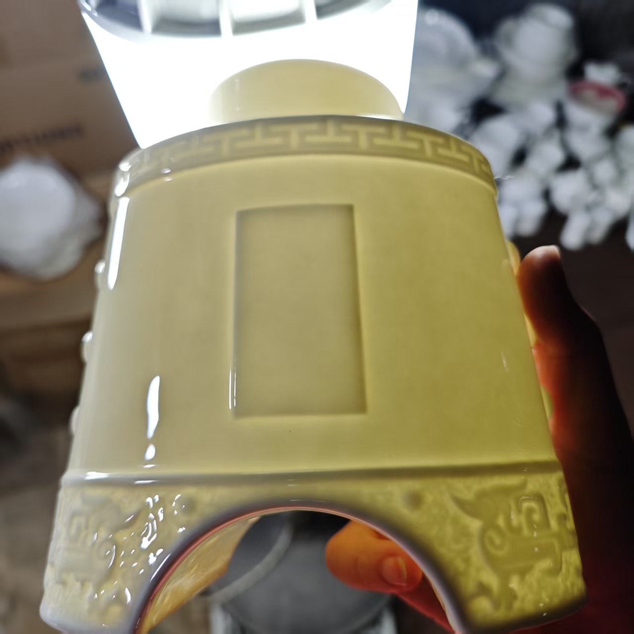 A182】编钟罐1只骨质瓷