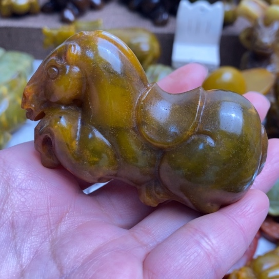 蛇纹石玉未镶嵌颈饰82