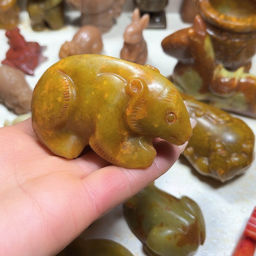 白玉菩提吊坠白玉菩提吊坠