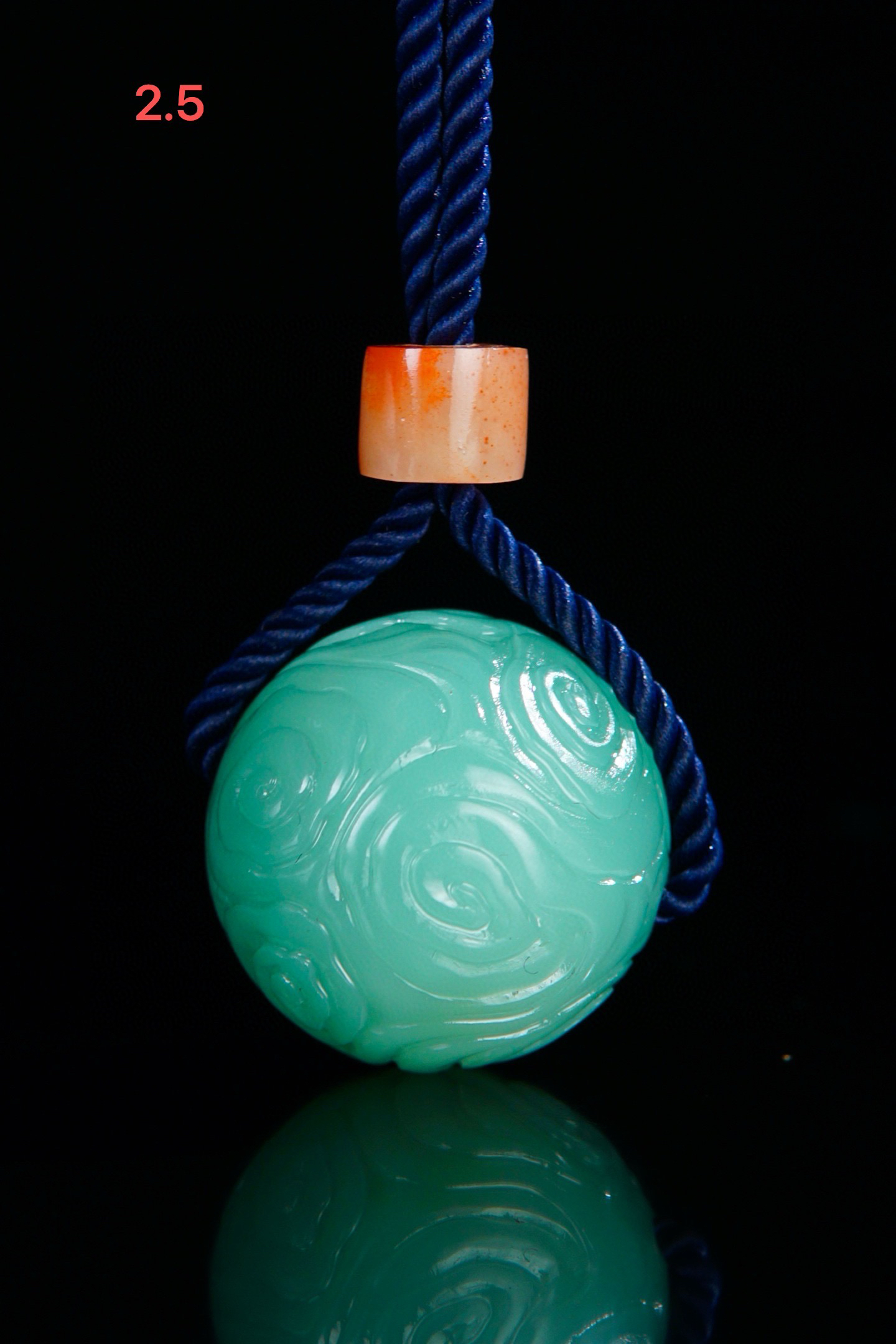 雅安梅子青 题材《祥云》 尺寸2.5-2.5cm 净重28.8克