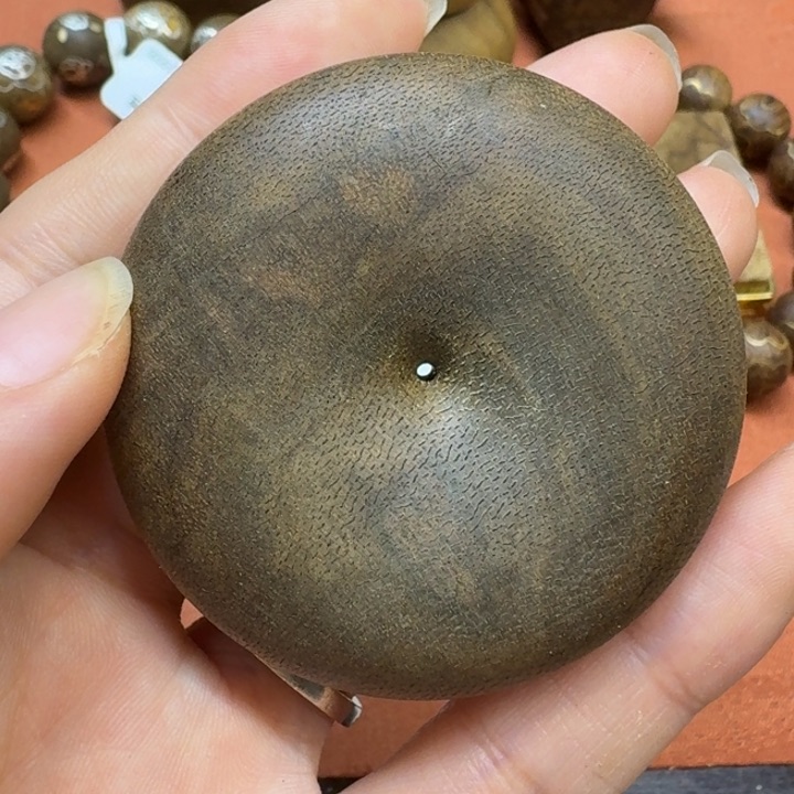 大叶紫檀（黑酸枝木类）