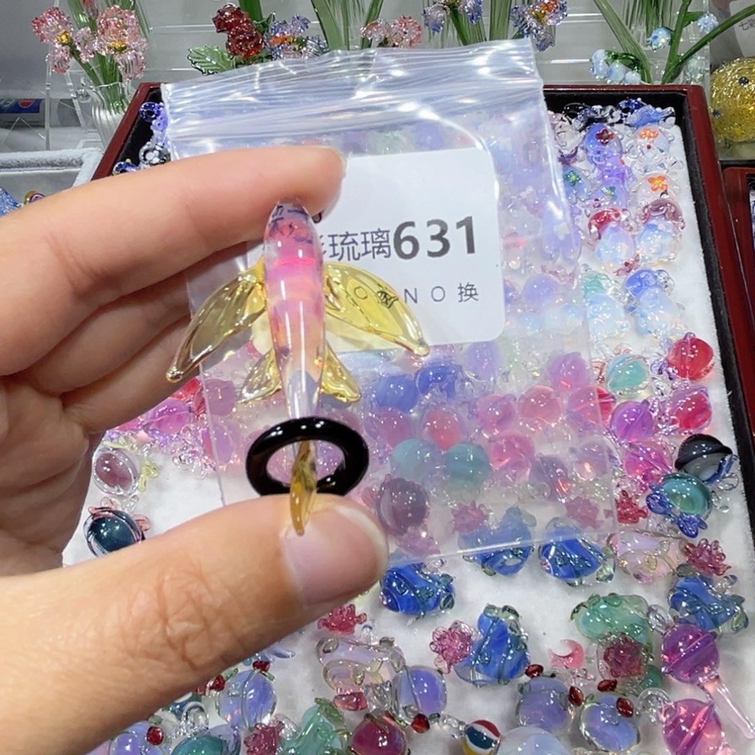 露***露玻璃颈饰631飞鱼一个