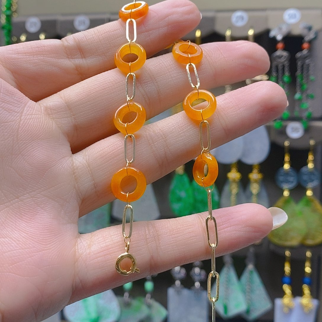 未镶嵌翡翠耳饰翡翠