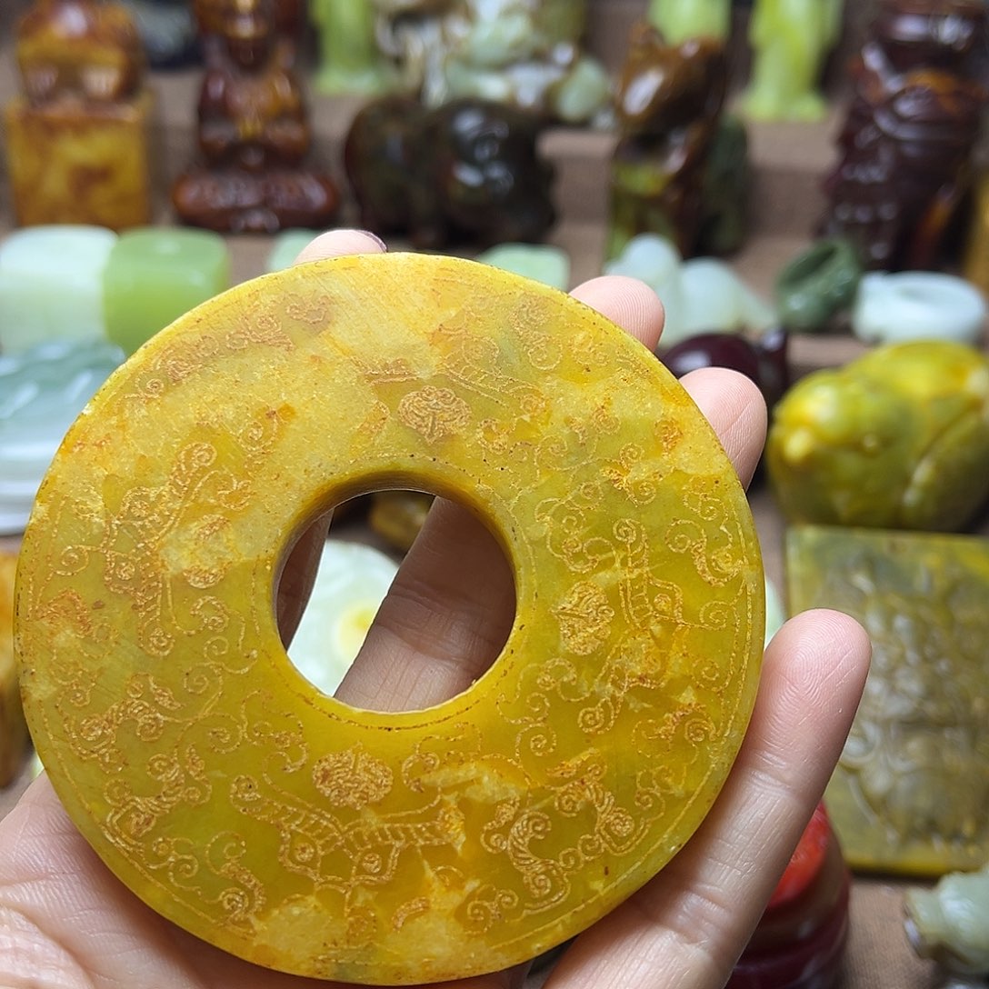 白玉菩提吊坠121。。