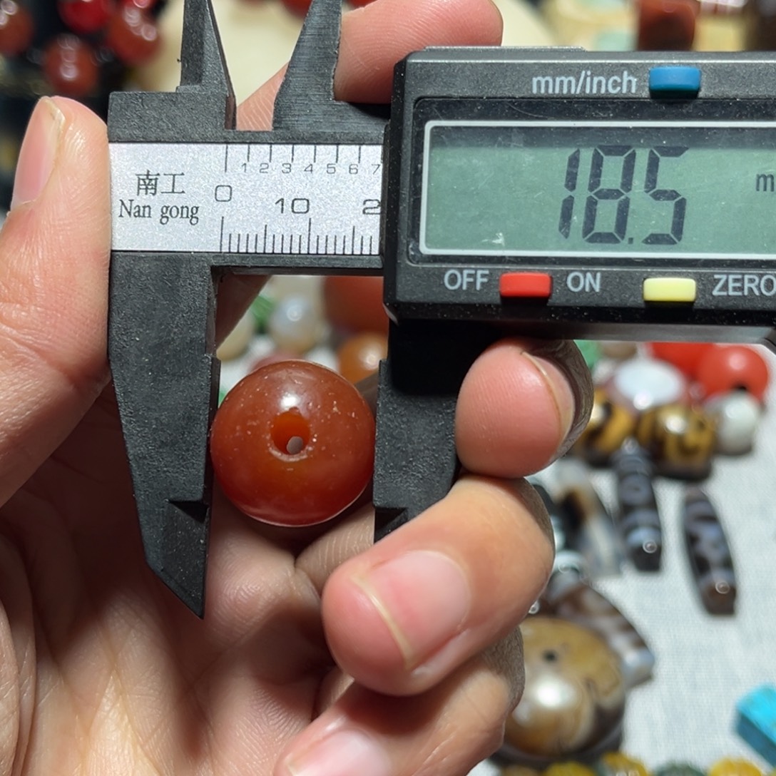 玛瑙/玉髓未镶嵌珠宝奇石