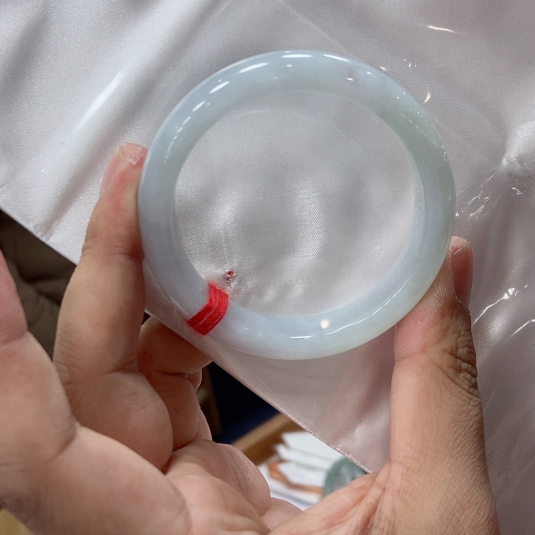 【闪购商品】翡翠手镯未镶嵌买断