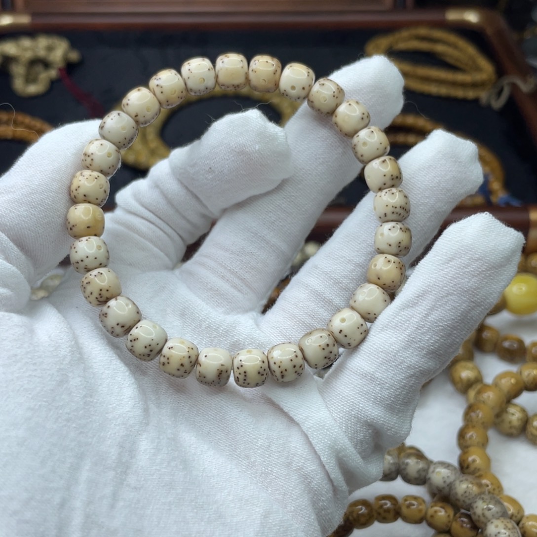 星月菩提吊坠8/7石玉通体月朗星稀