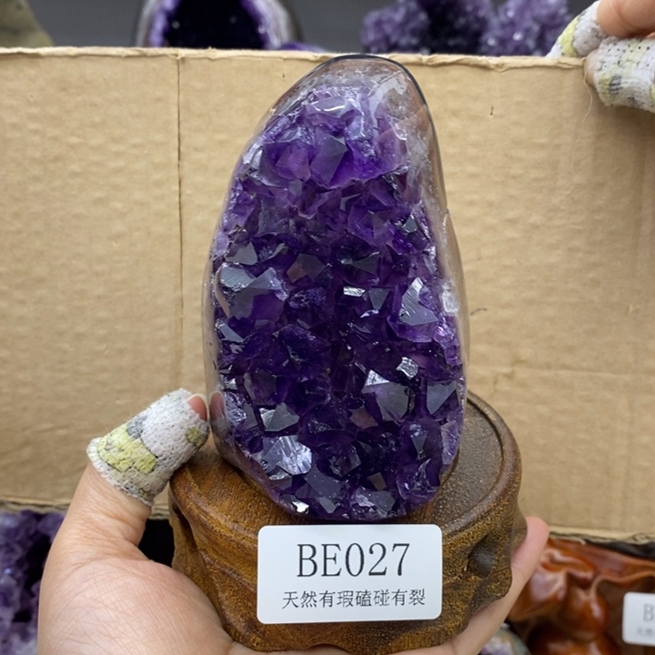 大型摆件（非配饰）未镶嵌水晶