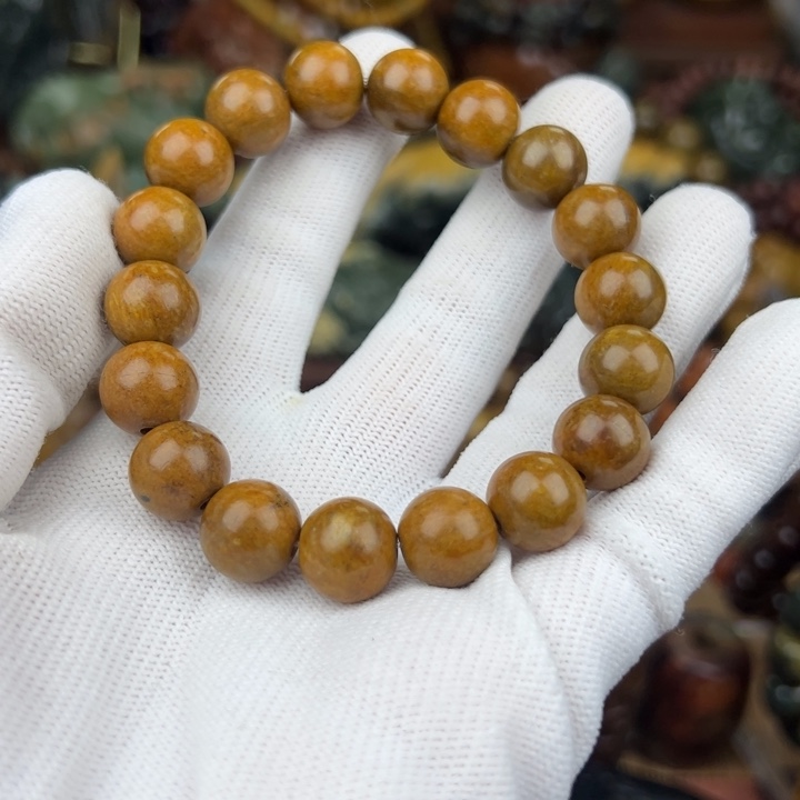 岫岩河磨玉（透闪石质玉）手串未镶嵌鑫****爽