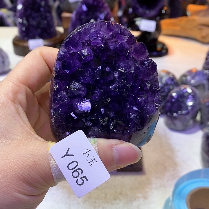 水晶摆件未镶嵌摆件