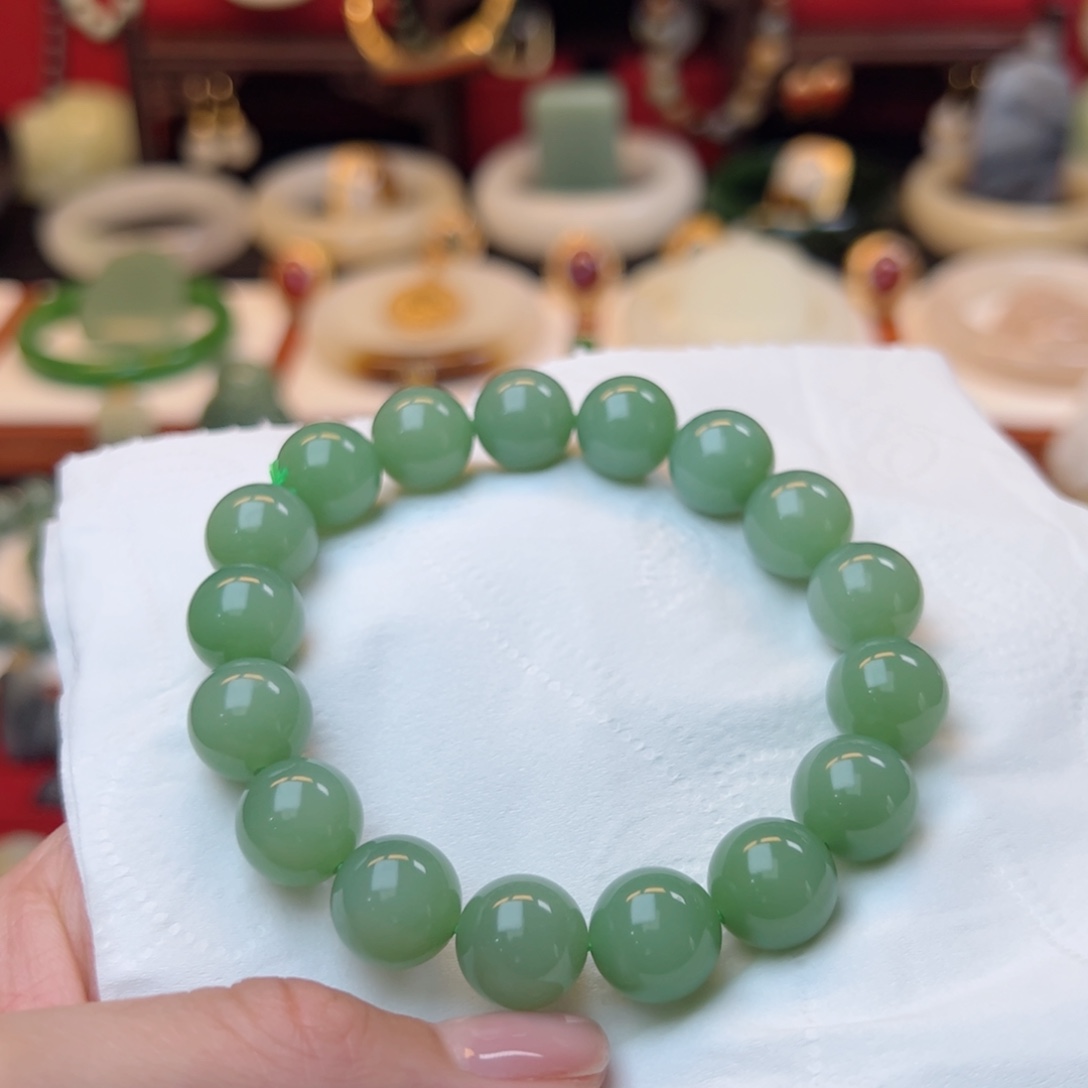 和田玉手串未镶嵌