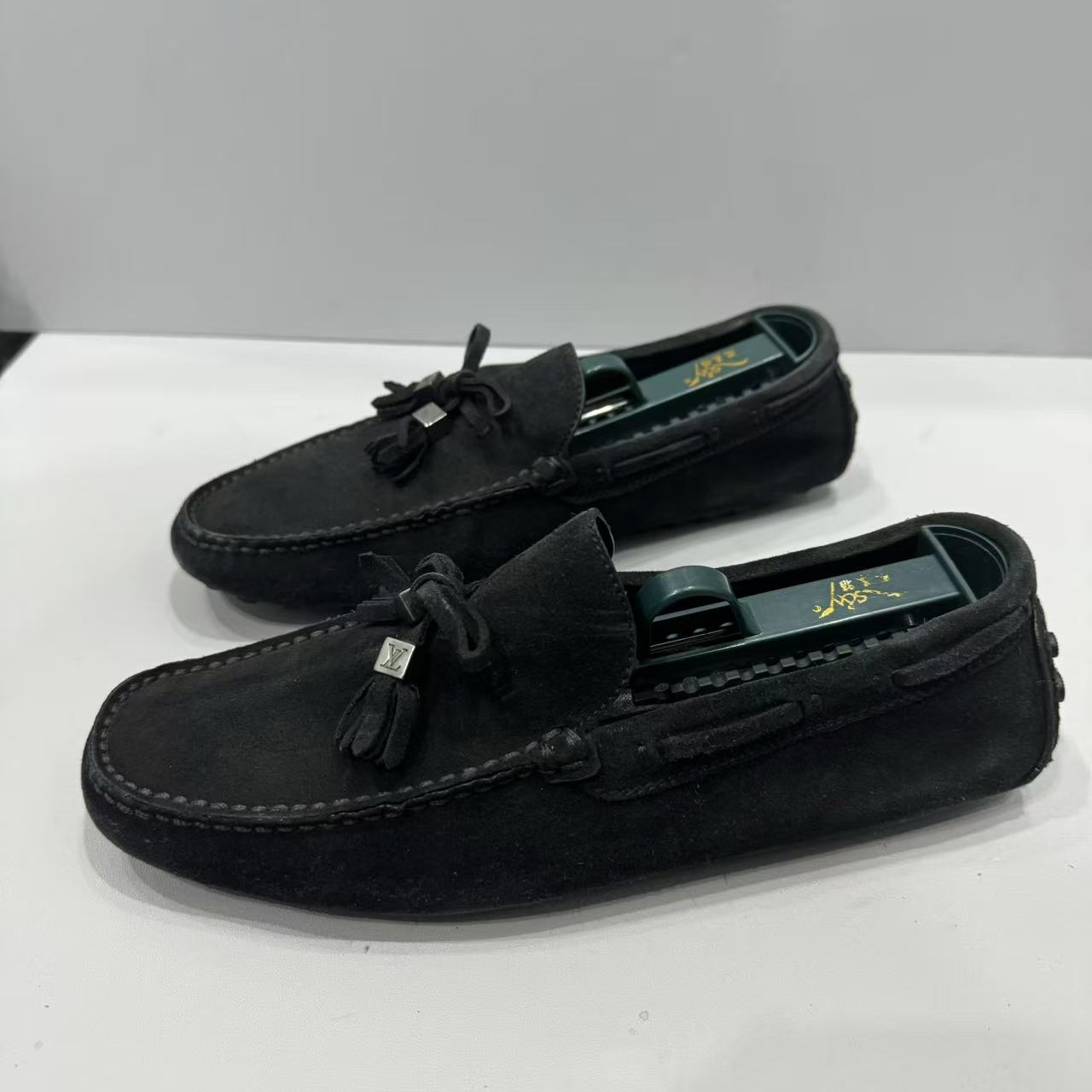 95新 LouisVuitton/路易威登 39码 245 低帮 豆豆鞋