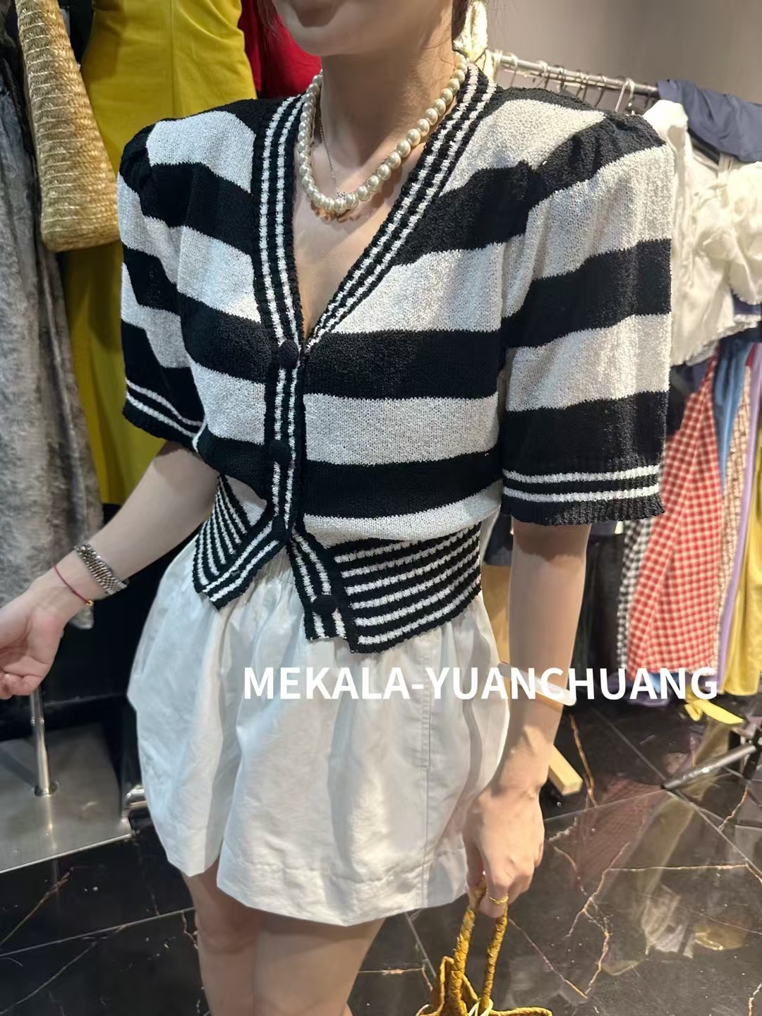 韩风撞色设计镂空弹力针织收腰衬衫3213