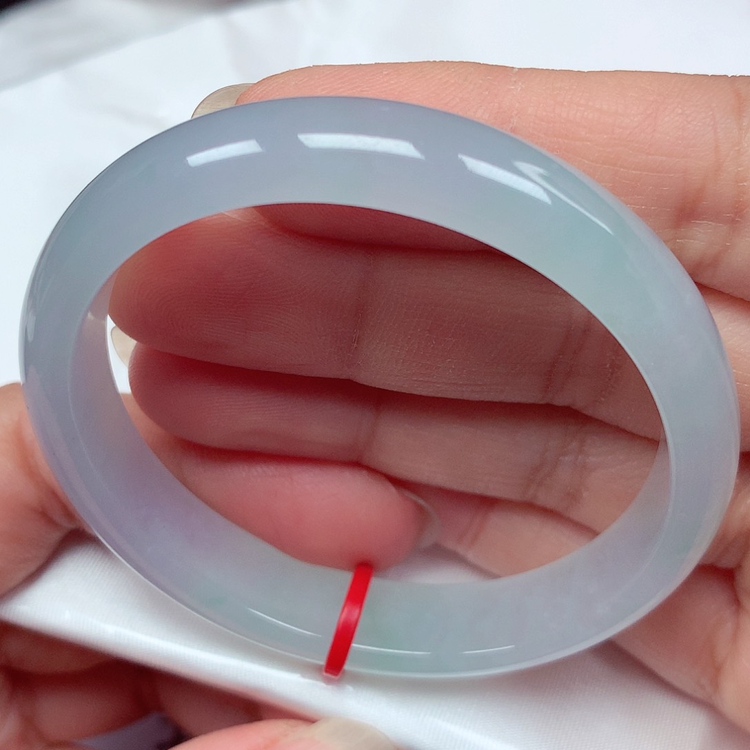 翡翠手镯（贵妃镯）未镶嵌