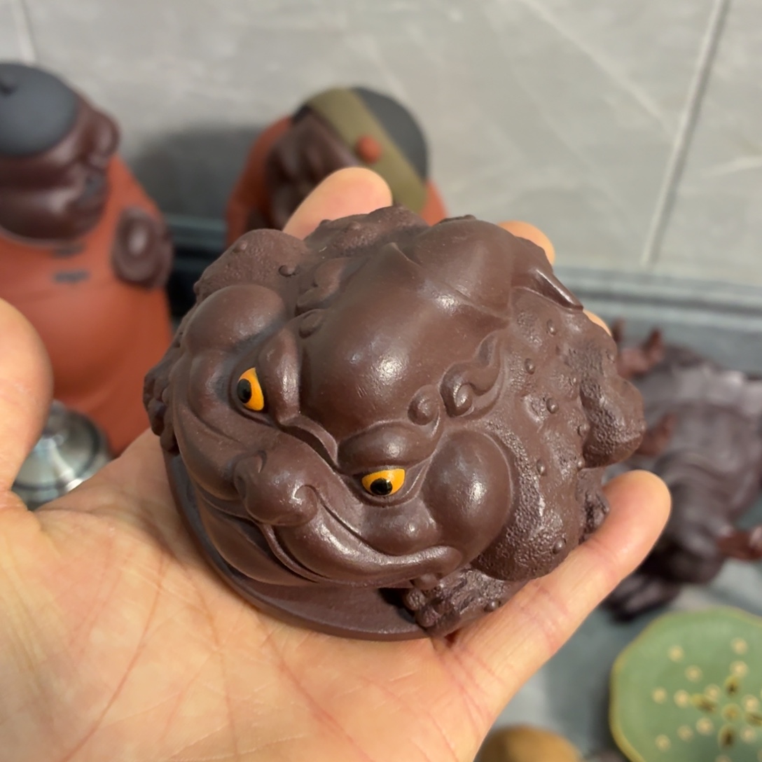 紫砂茶杯放漏放漏放大漏了