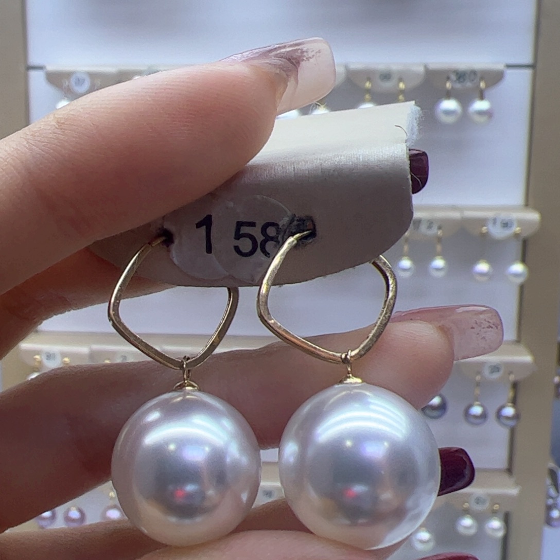 淡水珍珠耳饰18K金镶嵌