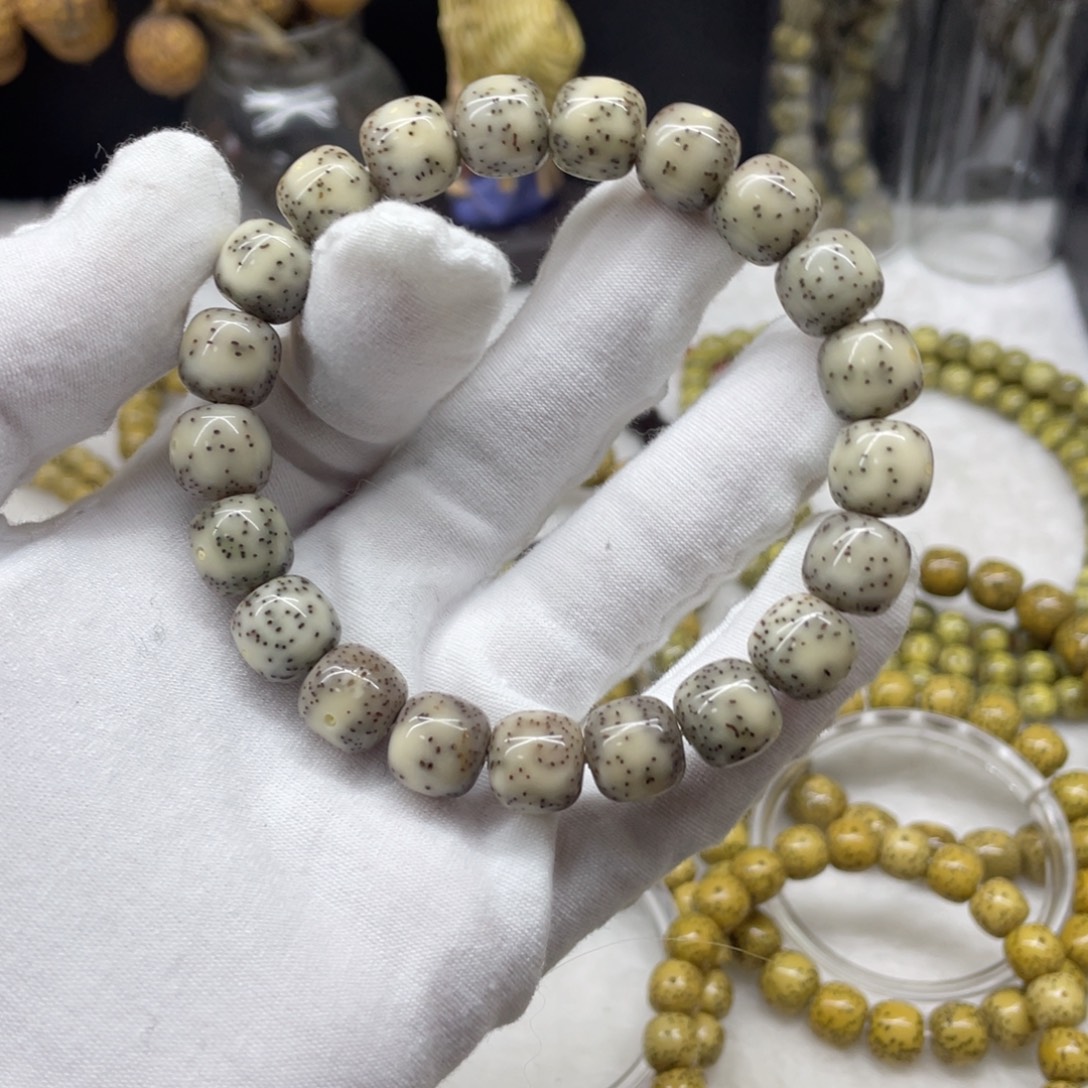 吊坠星月菩提11.10奶奶灰月朗星稀