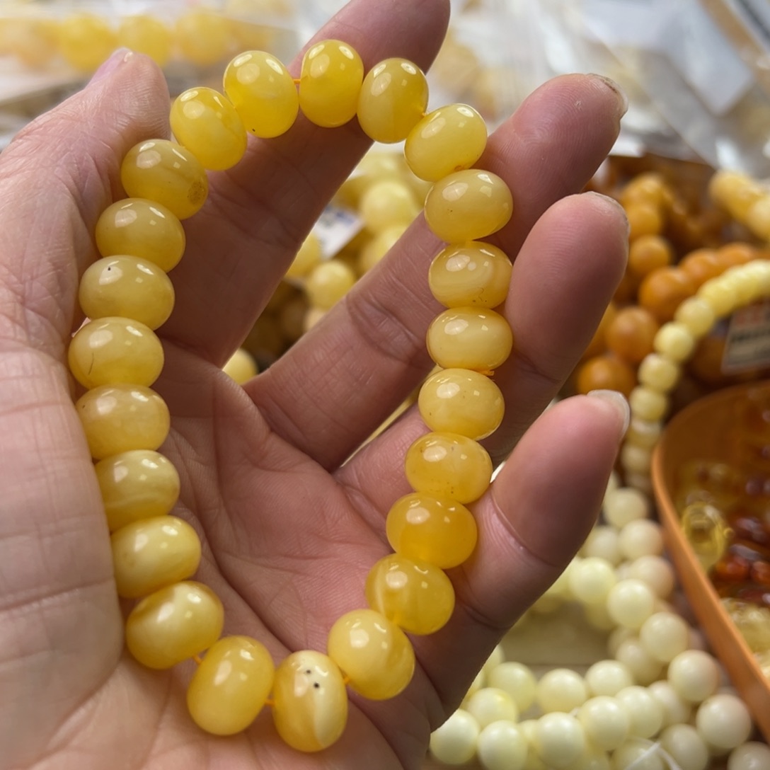 琥珀珠宝奇石未镶嵌