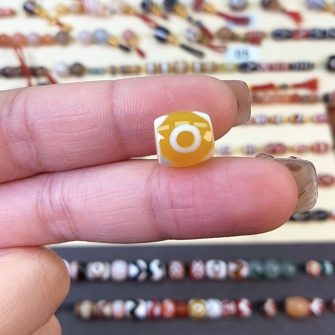 玛瑙/玉髓9.9×10.2未镶嵌