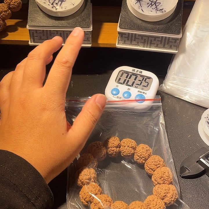 姜***哥金刚菩提手串金刚