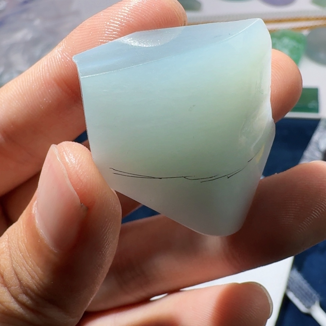 山***特定制翡翠未镶嵌翡翠