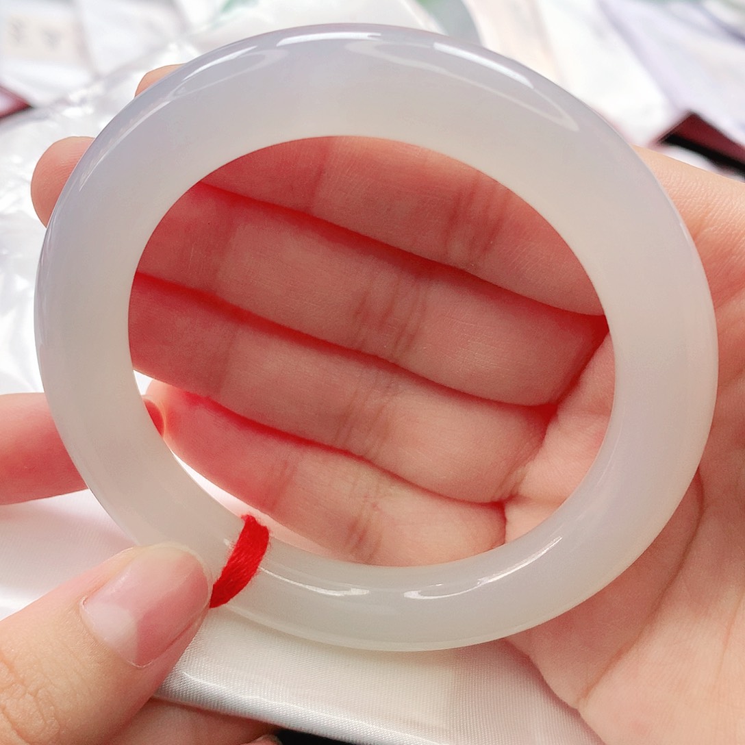 未镶嵌手镯翡翠圆条55.56