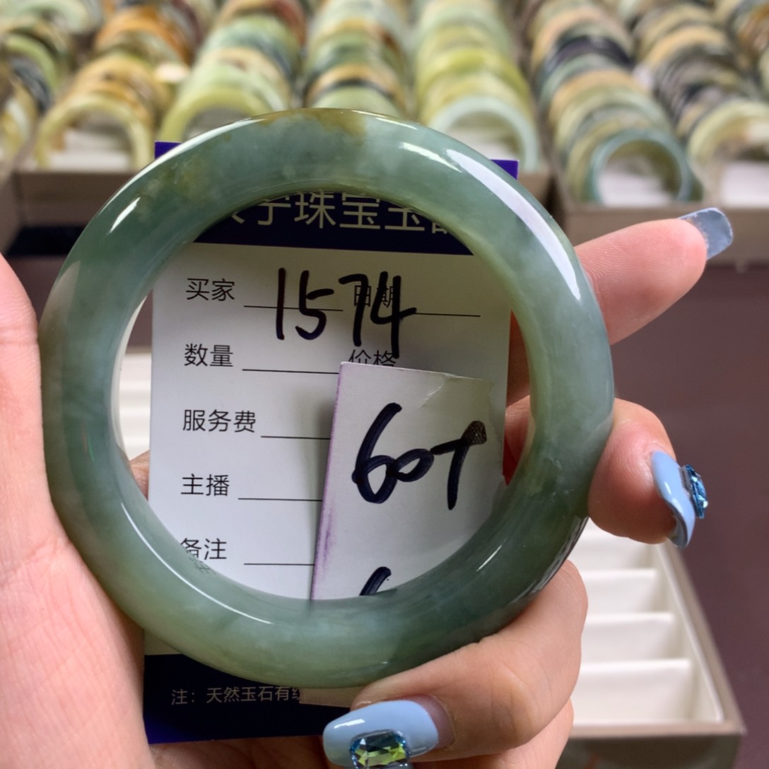 蛇纹石玉未镶嵌手镯1574