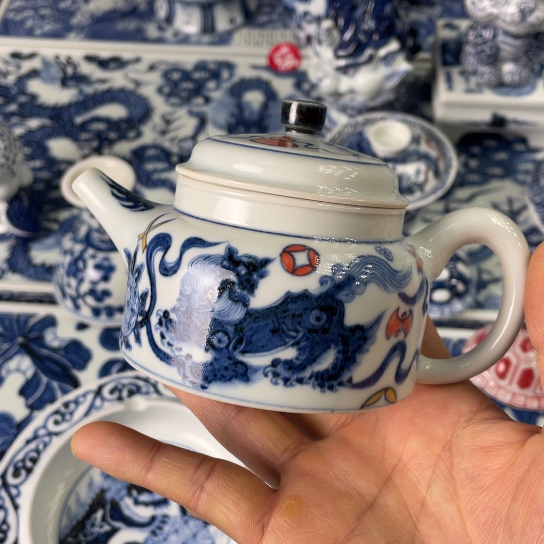 隆****隆景德镇手工手绘陶瓷